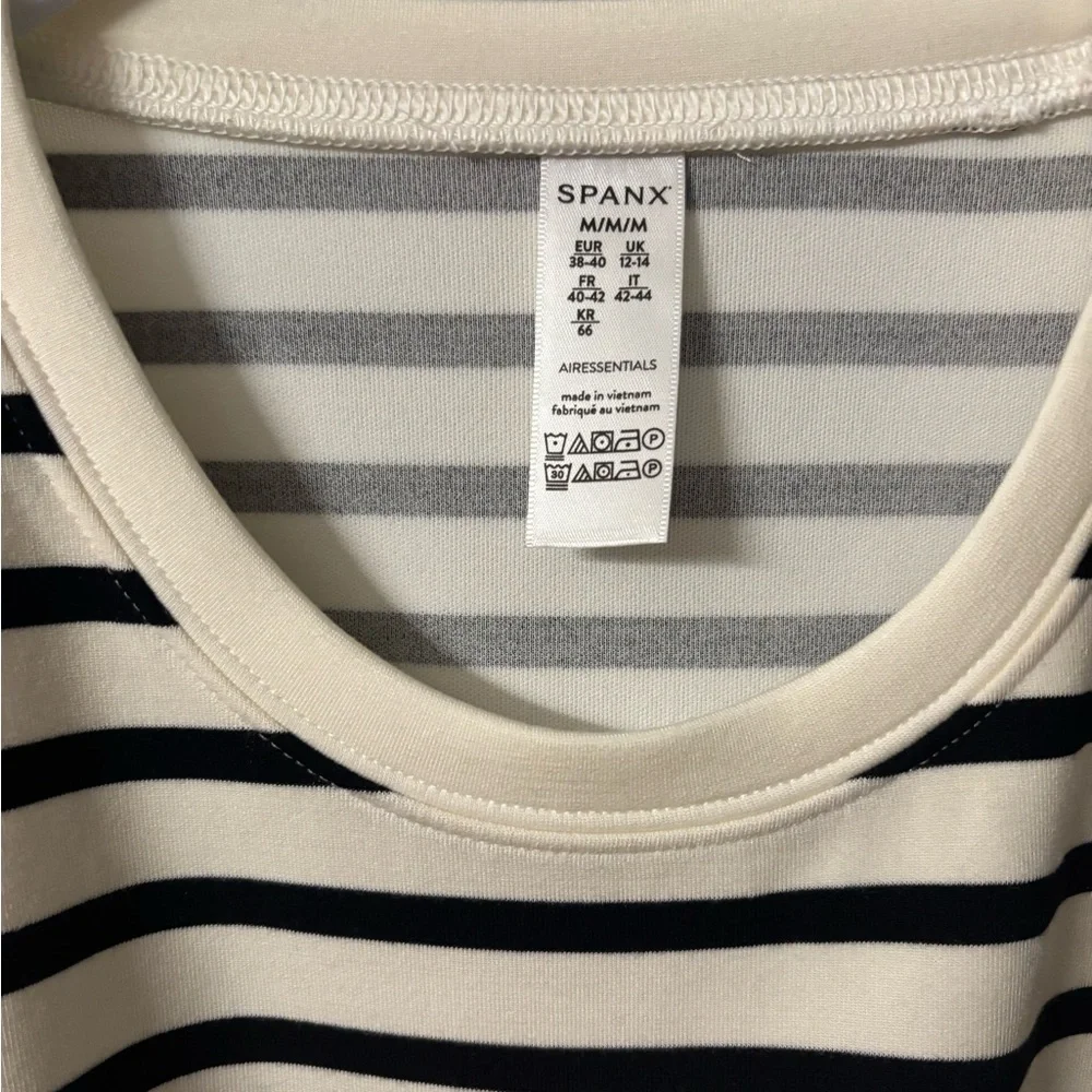 SPANX Air Essentials Black and White Striped Midi Dress with Belt - Picture 2 of 4